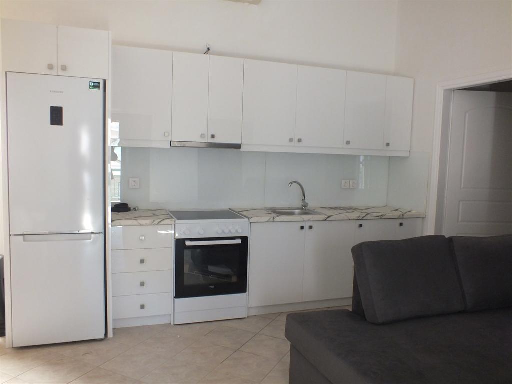 Geo Holiday Studios Kyparissia Bagian luar foto