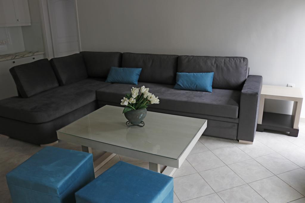 Geo Holiday Studios Kyparissia Bagian luar foto