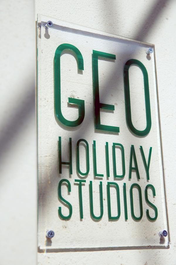 Geo Holiday Studios Kyparissia Bagian luar foto